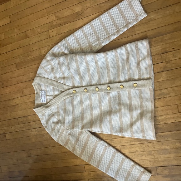 Elegant Cream and Gold Maxi Dress. Vintage Morton Myles. Dress and jacket - Picture 3 of 8